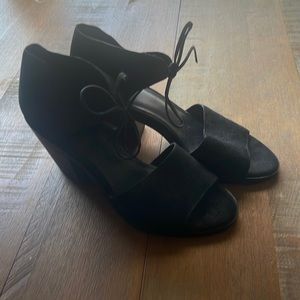 Eileen Fisher Ann Nubuck Leather Black Ankle Tie Stacked Heel size 9 NWOT